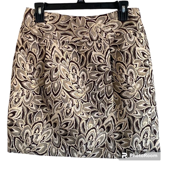 LOFT Dresses & Skirts - Ann Taylor LOFT Pleated Brocade Skirt